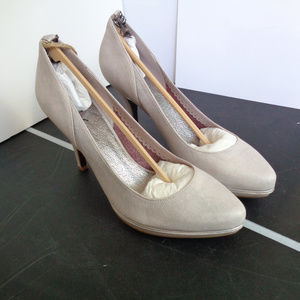 NWT Diesel Marlene Heels Adobe Rose